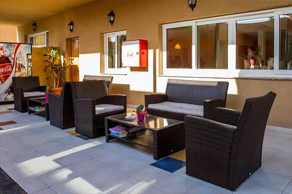 Apartment El Cerrito 3*