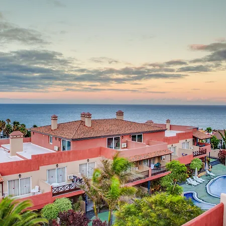 El Cerrito Apartment 3*