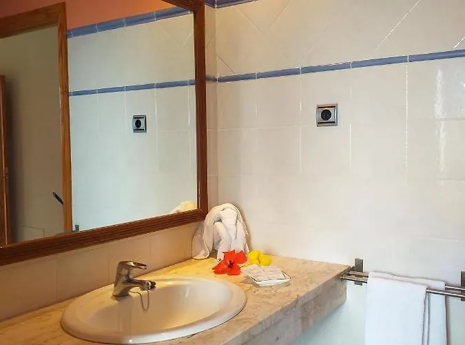 El Cerrito Apartament 3*