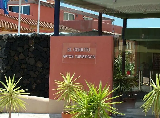 El Cerrito 3*